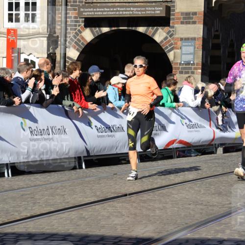 06.10.2024 - 19. swb-Marathon Bremen Strokosch-Dieckow http://msf.ph/oto/7370592 06.10.2024 10:42:08 Ziel 7081, 7496, 7523, 7579, 7605, 8000, 8060, 8441, 8785, 8796, 8992, 9064, 9082 meine-sportfotos.de
