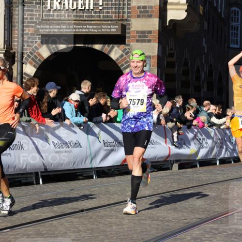 06.10.2024 - 19. swb-Marathon Bremen Strokosch-Dieckow http://msf.ph/oto/7370648 06.10.2024 10:42:09 Ziel 7081, 7363, 7496, 7523, 7579, 7605, 8000, 8060, 8441, 8785, 8796, 8992, 9064, 9082 meine-sportfotos.de