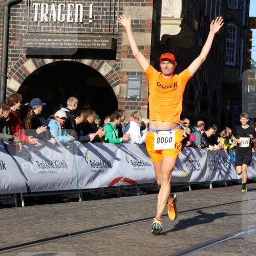 06.10.2024 - 19. swb-Marathon Bremen Strokosch-Dieckow http://msf.ph/oto/7370780 06.10.2024 10:42:11 Ziel 7081, 7363, 7496, 7523, 7579, 7605, 8000, 8060, 8441, 8654, 8785, 8796, 8992, 9082 meine-sportfotos.de