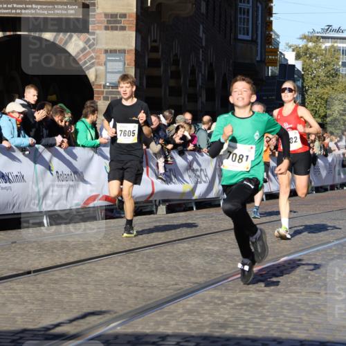 06.10.2024 - 19. swb-Marathon Bremen Strokosch-Dieckow http://msf.ph/oto/7370910 06.10.2024 10:42:13 Ziel 7081, 7363, 7496, 7523, 7579, 7605, 8000, 8060, 8441, 8654, 8785, 8796, 9082 meine-sportfotos.de