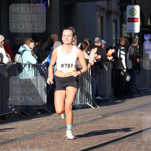 06.10.2024 - 19. swb-Marathon Bremen Strokosch-Dieckow http://msf.ph/oto/7371509 06.10.2024 10:38:32 Laufen 7655, 7993, 8466, 8781, 8956, 9122 meine-sportfotos.de