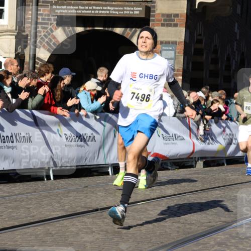 06.10.2024 - 19. swb-Marathon Bremen Strokosch-Dieckow http://msf.ph/oto/7371646 06.10.2024 10:42:23 Ziel 7363, 7496, 7536, 8060, 8209, 8226, 8654, 8785, 8796, 8813, 9124 meine-sportfotos.de