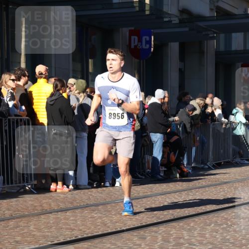 06.10.2024 - 19. swb-Marathon Bremen Strokosch-Dieckow http://msf.ph/oto/7371669 06.10.2024 10:38:40 Laufen 7157, 7655, 7993, 8275, 8466, 8956, 9122 meine-sportfotos.de