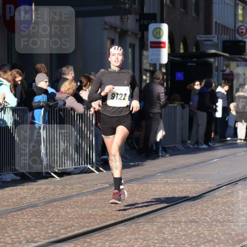 06.10.2024 - 19. swb-Marathon Bremen Strokosch-Dieckow http://msf.ph/oto/7371712 06.10.2024 10:38:47 Laufen 7157, 7655, 7993, 8275, 8466, 9033, 9122 meine-sportfotos.de