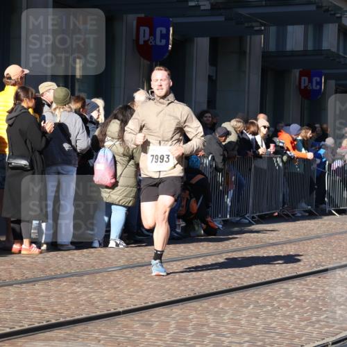 06.10.2024 - 19. swb-Marathon Bremen Strokosch-Dieckow http://msf.ph/oto/7372027 06.10.2024 10:39:03 Laufen 7105, 7157, 7993, 8275, 8466, 8511, 9033, 9056 meine-sportfotos.de