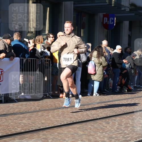 06.10.2024 - 19. swb-Marathon Bremen Strokosch-Dieckow http://msf.ph/oto/7372066 06.10.2024 10:39:03 Laufen 7105, 7157, 7993, 8275, 8466, 8511, 9033, 9056 meine-sportfotos.de