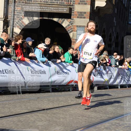 06.10.2024 - 19. swb-Marathon Bremen Strokosch-Dieckow http://msf.ph/oto/7372394 06.10.2024 10:42:41 Ziel 7128, 7197, 7259, 7536, 7584, 7906, 8311, 8481, 8749 meine-sportfotos.de