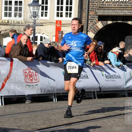 06.10.2024 - 19. swb-Marathon Bremen Strokosch-Dieckow http://msf.ph/oto/7372463 06.10.2024 10:42:42 Ziel 7128, 7197, 7259, 7536, 7584, 7906, 8311, 8481, 8749 meine-sportfotos.de
