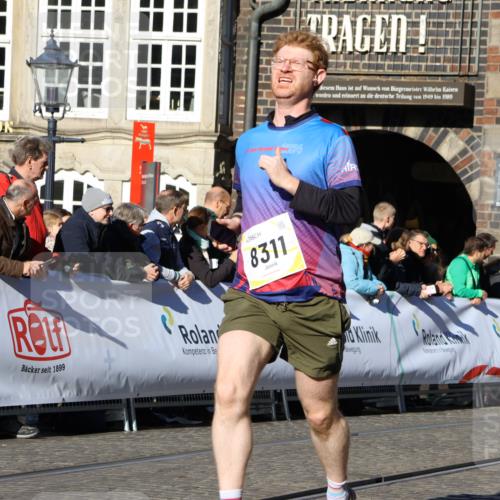 06.10.2024 - 19. swb-Marathon Bremen Strokosch-Dieckow http://msf.ph/oto/7372551 06.10.2024 10:42:44 Ziel 7128, 7197, 7259, 7584, 7906, 8311, 8481, 8749 meine-sportfotos.de