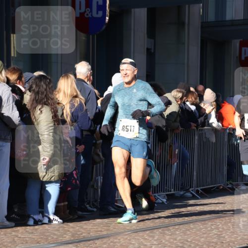 06.10.2024 - 19. swb-Marathon Bremen Strokosch-Dieckow http://msf.ph/oto/7372692 06.10.2024 10:39:28 Laufen 7105, 7649, 8341, 8511, 8627, 9036, 9056, 9087 meine-sportfotos.de