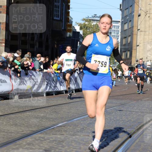 06.10.2024 - 19. swb-Marathon Bremen Strokosch-Dieckow http://msf.ph/oto/7373199 06.10.2024 10:42:56 Ziel 7197, 7259, 7283, 7650, 7771, 7906, 8228, 8313, 8905 meine-sportfotos.de
