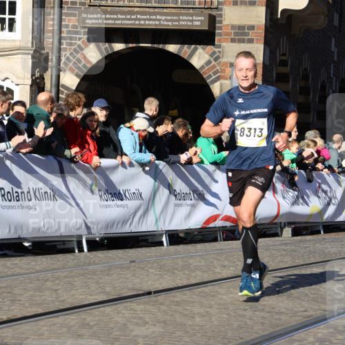 06.10.2024 - 19. swb-Marathon Bremen Strokosch-Dieckow http://msf.ph/oto/7373484 06.10.2024 10:43:02 Ziel 7141, 7197, 7283, 7571, 7650, 7756, 7771, 7826, 8228, 8313, 8905, 9061 meine-sportfotos.de