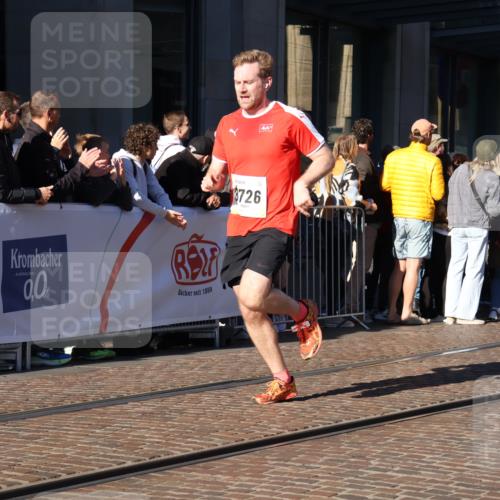 06.10.2024 - 19. swb-Marathon Bremen Strokosch-Dieckow http://msf.ph/oto/7373618 06.10.2024 10:40:26 Laufen 7196, 7738, 7743, 7964, 8095, 8120, 8180, 8220, 8329, 8331, 8383, 8390, 8544, 8642, 8726, 8784, 8831, 9019, 9052 meine-sportfotos.de