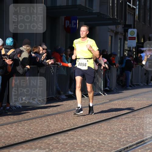 06.10.2024 - 19. swb-Marathon Bremen Strokosch-Dieckow http://msf.ph/oto/7375002 06.10.2024 10:41:05 Laufen 8095, 8331, 8444, 8446, 8517, 8571, 8656, 8831 meine-sportfotos.de