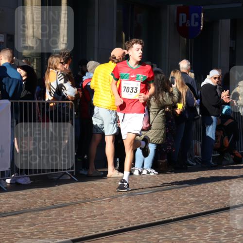 06.10.2024 - 19. swb-Marathon Bremen Strokosch-Dieckow http://msf.ph/oto/7375696 06.10.2024 10:41:50 Laufen 7033, 7081, 7363, 7496, 7523, 7579, 7605, 8000, 8060, 8209, 8226, 8441, 8654, 8785, 8796, 8813, 8992, 9026, 9064, 9082, 9124 meine-sportfotos.de