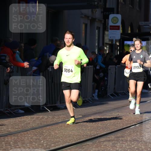 06.10.2024 - 19. swb-Marathon Bremen Strokosch-Dieckow http://msf.ph/oto/7375763 06.10.2024 10:41:53 Laufen 7033, 7081, 7363, 7496, 7523, 7536, 7579, 7605, 8000, 8060, 8209, 8226, 8441, 8654, 8785, 8796, 8813, 8992, 9064, 9082, 9124 meine-sportfotos.de