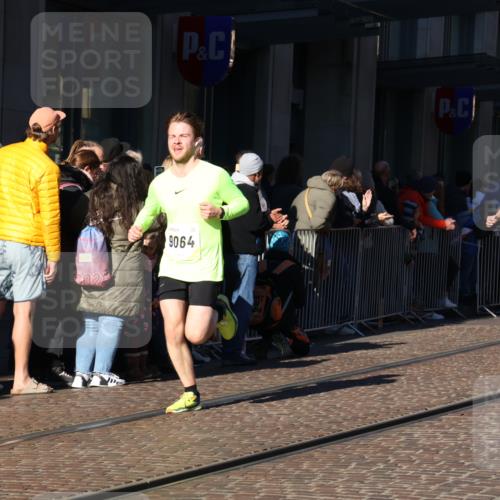 06.10.2024 - 19. swb-Marathon Bremen Strokosch-Dieckow http://msf.ph/oto/7375882 06.10.2024 10:41:55 Laufen 7033, 7081, 7363, 7496, 7523, 7536, 7579, 7605, 8000, 8060, 8209, 8226, 8441, 8654, 8749, 8785, 8796, 8813, 8992, 9064, 9082, 9124 meine-sportfotos.de