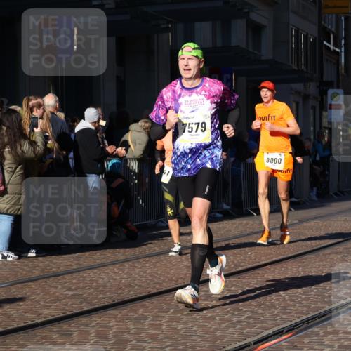 06.10.2024 - 19. swb-Marathon Bremen Strokosch-Dieckow http://msf.ph/oto/7376041 06.10.2024 10:41:57 Laufen 7081, 7363, 7496, 7523, 7536, 7579, 7584, 7605, 8000, 8060, 8209, 8226, 8311, 8441, 8654, 8749, 8785, 8796, 8813, 8992, 9064, 9082, 9124 meine-sportfotos.de