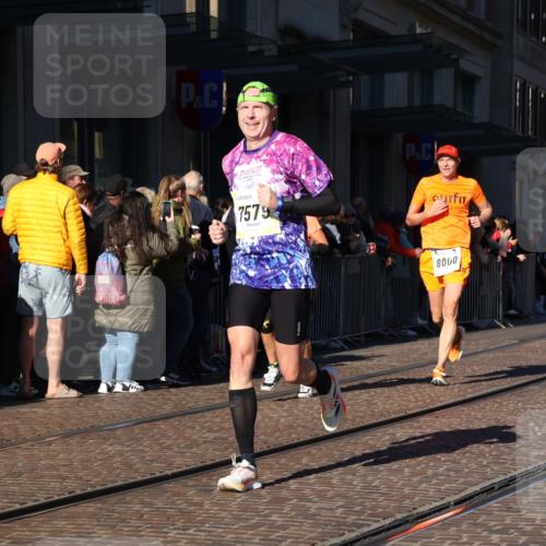 06.10.2024 - 19. swb-Marathon Bremen Strokosch-Dieckow http://msf.ph/oto/7376060 06.10.2024 10:41:58 Laufen 7081, 7363, 7496, 7523, 7536, 7579, 7584, 7605, 8000, 8060, 8209, 8226, 8311, 8441, 8654, 8749, 8785, 8796, 8813, 8992, 9064, 9082, 9124 meine-sportfotos.de