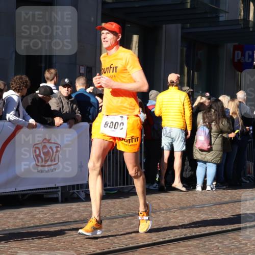 06.10.2024 - 19. swb-Marathon Bremen Strokosch-Dieckow http://msf.ph/oto/7376190 06.10.2024 10:42:00 Laufen 7081, 7363, 7496, 7523, 7536, 7579, 7584, 7605, 8000, 8060, 8209, 8226, 8311, 8441, 8654, 8749, 8785, 8796, 8813, 8992, 9082, 9124 meine-sportfotos.de