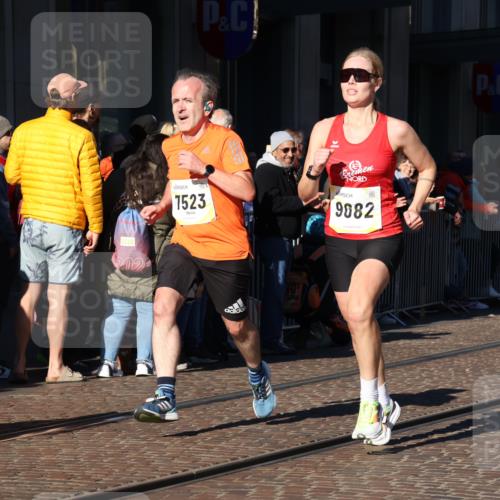 06.10.2024 - 19. swb-Marathon Bremen Strokosch-Dieckow http://msf.ph/oto/7376298 06.10.2024 10:42:05 Laufen 7081, 7128, 7363, 7496, 7523, 7536, 7584, 7605, 7906, 8000, 8060, 8209, 8226, 8311, 8481, 8654, 8749, 8785, 8796, 8813, 9082, 9124 meine-sportfotos.de