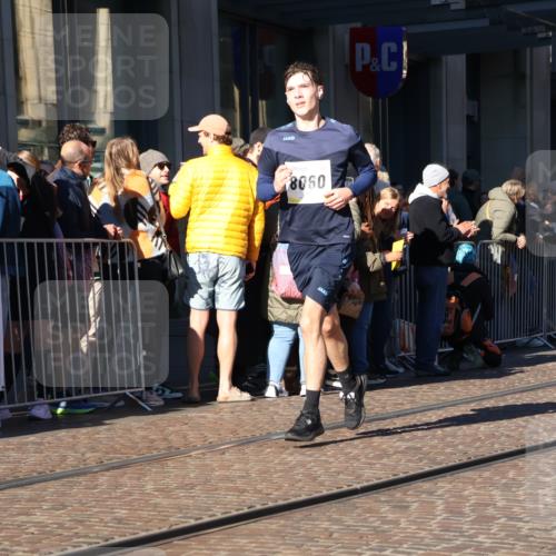 06.10.2024 - 19. swb-Marathon Bremen Strokosch-Dieckow http://msf.ph/oto/7376437 06.10.2024 10:42:07 Laufen 7128, 7363, 7496, 7523, 7536, 7584, 7605, 7906, 8060, 8209, 8226, 8311, 8481, 8654, 8749, 8785, 8796, 8813, 9082, 9124 meine-sportfotos.de