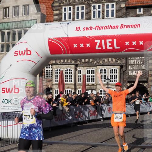 06.10.2024 - 19. swb-Marathon Bremen Luisa Fischer http://msf.ph/oto/7376601 06.10.2024 10:42:15 Ziel 7081, 7523, 7579, 7605, 8000, 8441, 8992, 9082 meine-sportfotos.de