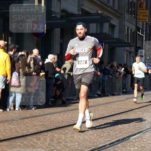 06.10.2024 - 19. swb-Marathon Bremen Strokosch-Dieckow http://msf.ph/oto/7376764 06.10.2024 10:42:17 Laufen 7128, 7197, 7259, 7363, 7536, 7584, 7906, 8209, 8226, 8311, 8313, 8481, 8654, 8749, 8796, 8813, 9124 meine-sportfotos.de