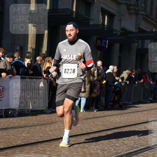 06.10.2024 - 19. swb-Marathon Bremen Strokosch-Dieckow http://msf.ph/oto/7376805 06.10.2024 10:42:18 Laufen 7128, 7197, 7259, 7363, 7536, 7584, 7906, 8209, 8226, 8311, 8313, 8481, 8654, 8749, 8813, 9124 meine-sportfotos.de