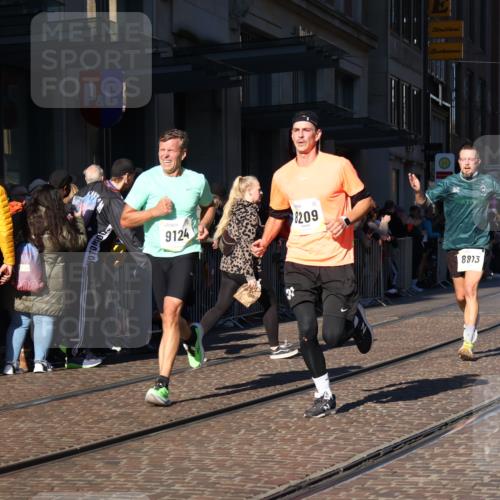 06.10.2024 - 19. swb-Marathon Bremen Strokosch-Dieckow http://msf.ph/oto/7376866 06.10.2024 10:42:20 Laufen 7128, 7197, 7259, 7536, 7584, 7906, 8209, 8226, 8311, 8313, 8481, 8654, 8749, 8813, 9124 meine-sportfotos.de