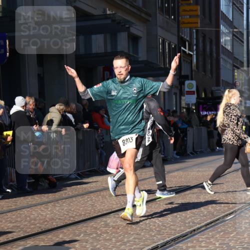 06.10.2024 - 19. swb-Marathon Bremen Strokosch-Dieckow http://msf.ph/oto/7376916 06.10.2024 10:42:21 Laufen 7128, 7197, 7259, 7536, 7584, 7906, 8209, 8226, 8311, 8313, 8481, 8749, 8813, 8905, 9124 meine-sportfotos.de