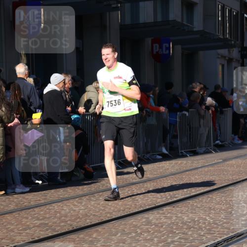 06.10.2024 - 19. swb-Marathon Bremen Strokosch-Dieckow http://msf.ph/oto/7377019 06.10.2024 10:42:26 Laufen 7128, 7197, 7259, 7283, 7536, 7584, 7650, 7771, 7906, 8228, 8311, 8313, 8481, 8749, 8905, 9124 meine-sportfotos.de