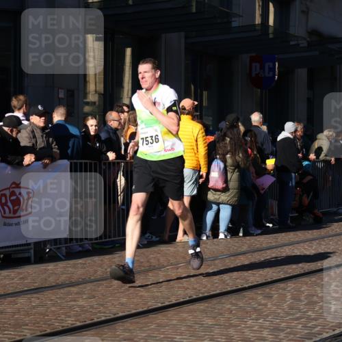 06.10.2024 - 19. swb-Marathon Bremen Strokosch-Dieckow http://msf.ph/oto/7377093 06.10.2024 10:42:27 Laufen 7128, 7197, 7259, 7283, 7536, 7584, 7650, 7771, 7906, 8228, 8311, 8313, 8481, 8749, 8905 meine-sportfotos.de