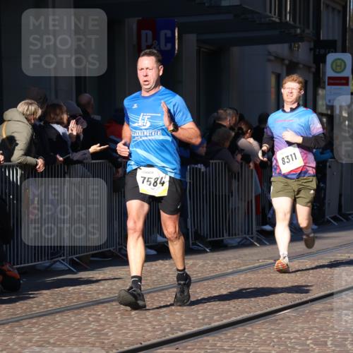06.10.2024 - 19. swb-Marathon Bremen Strokosch-Dieckow http://msf.ph/oto/7377109 06.10.2024 10:42:28 Laufen 7128, 7197, 7259, 7283, 7536, 7584, 7650, 7756, 7771, 7906, 8228, 8311, 8313, 8481, 8749, 8905 meine-sportfotos.de