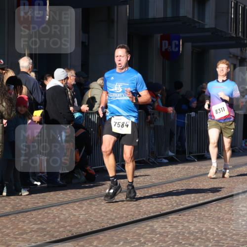 06.10.2024 - 19. swb-Marathon Bremen Strokosch-Dieckow http://msf.ph/oto/7377141 06.10.2024 10:42:29 Laufen 7128, 7197, 7259, 7283, 7536, 7571, 7584, 7650, 7756, 7771, 7906, 8228, 8311, 8313, 8481, 8749, 8905 meine-sportfotos.de
