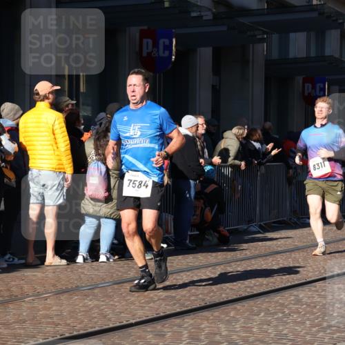 06.10.2024 - 19. swb-Marathon Bremen Strokosch-Dieckow http://msf.ph/oto/7377192 06.10.2024 10:42:30 Laufen 7128, 7197, 7259, 7283, 7536, 7571, 7584, 7650, 7756, 7771, 7826, 7906, 8228, 8311, 8313, 8481, 8749, 8905 meine-sportfotos.de