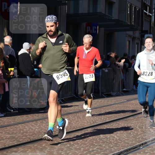 06.10.2024 - 19. swb-Marathon Bremen Strokosch-Dieckow http://msf.ph/oto/7378912 06.10.2024 10:42:56 Laufen 7141, 7283, 7571, 7650, 7756, 7759, 7771, 7826, 8228, 8313, 8478, 8555, 8671, 8680, 8806, 8905, 8962, 9061 meine-sportfotos.de