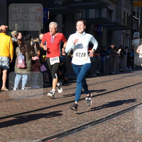 06.10.2024 - 19. swb-Marathon Bremen Strokosch-Dieckow http://msf.ph/oto/7378992 06.10.2024 10:42:57 Laufen 7141, 7283, 7571, 7650, 7756, 7759, 7771, 7826, 8228, 8454, 8478, 8555, 8671, 8680, 8806, 8905, 8962, 9061 meine-sportfotos.de