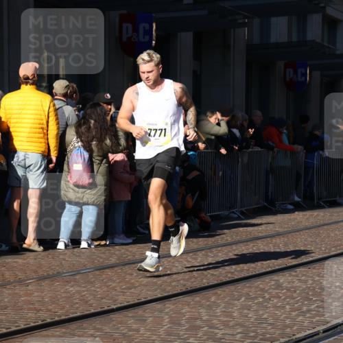 06.10.2024 - 19. swb-Marathon Bremen Strokosch-Dieckow http://msf.ph/oto/7379078 06.10.2024 10:43:00 Laufen 7141, 7283, 7571, 7650, 7756, 7759, 7771, 7826, 8228, 8412, 8454, 8478, 8555, 8671, 8680, 8806, 8905, 8962, 8970, 8975, 9061 meine-sportfotos.de
