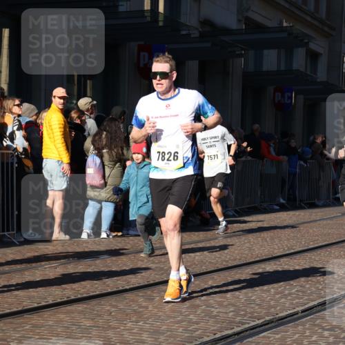 06.10.2024 - 19. swb-Marathon Bremen Strokosch-Dieckow http://msf.ph/oto/7379269 06.10.2024 10:43:06 Laufen 7045, 7141, 7571, 7756, 7759, 7826, 8310, 8412, 8454, 8478, 8555, 8671, 8680, 8806, 8962, 8970, 8975, 9061 meine-sportfotos.de