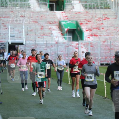 06.10.2024 - 19. swb-Marathon Bremen Yannick Fuchs http://msf.ph/oto/7388623 06.10.2024 10:27:49 Laufen im Stadion 7052, 7184, 7198, 7214, 7303, 7364, 7452, 7560, 7594, 7638, 7647, 7673, 7876, 8066, 8150, 8173, 8185, 8288, 8316, 8351, 8658, 8701, 8711, 8716, 8754, 8774, 8801, 8816, 8824, 8827, 8836, 8943, 8980, 9027, 9085 meine-sportfotos.de