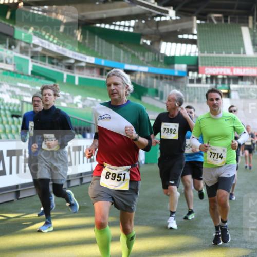 06.10.2024 - 19. swb-Marathon Bremen Yannick Fuchs http://msf.ph/oto/7448933 06.10.2024 10:29:32 Laufen im Stadion 7060, 7061, 7066, 7117, 7193, 7194, 7290, 7334, 7370, 7372, 7384, 7451, 7542, 7671, 7683, 7706, 7714, 7768, 7800, 7823, 7825, 7870, 7931, 7983, 7989, 7992, 8001, 8092, 8098, 8156, 8157, 8158, 8215, 8252, 8330, 8424, 8443, 8458, 8461, 8522, 8525, 8570, 8575, 8596, 8604, 8609, 8828, 8835, 8843, 8854, 8875, 8894, 8925, 8951, 8953, 8954, 9001, 9066, 9106 meine-sportfotos.de