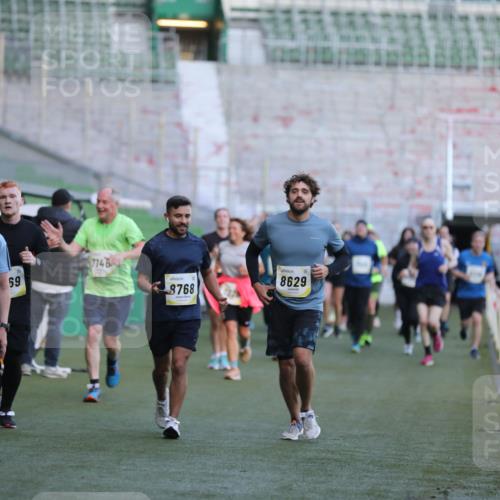 06.10.2024 - 19. swb-Marathon Bremen Yannick Fuchs http://msf.ph/oto/7449018 06.10.2024 10:29:56 Laufen im Stadion 7060, 7061, 7066, 7117, 7146, 7176, 7193, 7194, 7334, 7340, 7361, 7372, 7384, 7412, 7451, 7542, 7620, 7629, 7630, 7696, 7706, 7714, 7752, 7768, 7784, 7800, 7823, 7870, 7931, 7989, 7992, 8001, 8092, 8109, 8215, 8219, 8223, 8290, 8328, 8330, 8332, 8333, 8362, 8424, 8440, 8458, 8465, 8524, 8570, 8575, 8609, 8629, 8639, 8748, 8763, 8767, 8768, 8794, 8803, 8834, 8854, 8869, 8925, 8951, 8954, 9001, 9066 meine-sportfotos.de