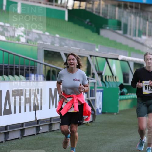 06.10.2024 - 19. swb-Marathon Bremen Yannick Fuchs http://msf.ph/oto/7449058 06.10.2024 10:30:05 Laufen im Stadion 7060, 7061, 7066, 7117, 7146, 7176, 7193, 7194, 7340, 7361, 7372, 7384, 7412, 7451, 7542, 7585, 7620, 7629, 7630, 7696, 7706, 7752, 7768, 7784, 7823, 7870, 7931, 7989, 8001, 8041, 8109, 8186, 8215, 8219, 8223, 8290, 8328, 8332, 8333, 8362, 8424, 8428, 8440, 8465, 8477, 8524, 8552, 8570, 8609, 8629, 8639, 8748, 8763, 8767, 8768, 8783, 8794, 8803, 8834, 8854, 8869, 8897, 8925, 8933, 8954, 9023, 9065 meine-sportfotos.de