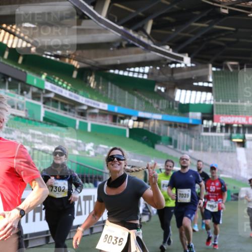 06.10.2024 - 19. swb-Marathon Bremen Yannick Fuchs http://msf.ph/oto/7449165 06.10.2024 10:30:36 Laufen im Stadion 7029, 7046, 7053, 7089, 7144, 7213, 7261, 7302, 7361, 7585, 7613, 7629, 7630, 7698, 7752, 7962, 8023, 8036, 8041, 8186, 8219, 8223, 8245, 8290, 8328, 8332, 8333, 8354, 8428, 8440, 8465, 8469, 8477, 8524, 8552, 8622, 8639, 8748, 8783, 8794, 8802, 8810, 8834, 8841, 8897, 8898, 8931, 8933, 8960, 8985, 9008, 9023, 9035, 9065, 9081 meine-sportfotos.de