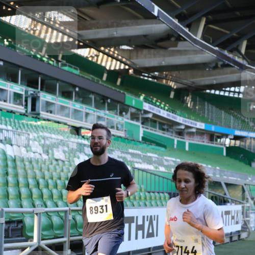 06.10.2024 - 19. swb-Marathon Bremen Yannick Fuchs http://msf.ph/oto/7449185 06.10.2024 10:30:41 Laufen im Stadion 7029, 7046, 7053, 7089, 7144, 7213, 7261, 7302, 7458, 7585, 7613, 7698, 7962, 8023, 8036, 8041, 8186, 8245, 8290, 8332, 8333, 8354, 8392, 8428, 8437, 8469, 8477, 8552, 8622, 8748, 8783, 8794, 8802, 8810, 8841, 8892, 8897, 8898, 8931, 8933, 8960, 8985, 9008, 9023, 9035, 9065, 9081 meine-sportfotos.de