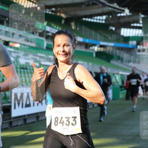 06.10.2024 - 19. swb-Marathon Bremen Yannick Fuchs http://msf.ph/oto/7449247 06.10.2024 10:31:02 Laufen im Stadion 7004, 7029, 7044, 7046, 7053, 7089, 7144, 7213, 7250, 7261, 7302, 7362, 7458, 7659, 7785, 7947, 8023, 8058, 8245, 8268, 8274, 8388, 8392, 8433, 8437, 8469, 8512, 8520, 8521, 8538, 8553, 8586, 8605, 8622, 8633, 8634, 8646, 8674, 8717, 8810, 8823, 8883, 8892, 8931, 8958, 8960, 8985, 9012, 9035, 9075, 9119, 9131 meine-sportfotos.de