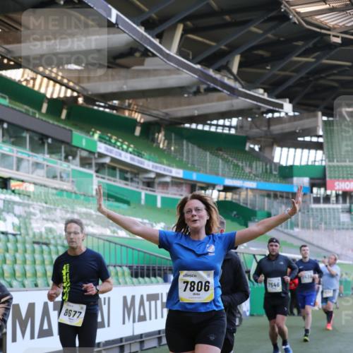 06.10.2024 - 19. swb-Marathon Bremen Yannick Fuchs http://msf.ph/oto/7449339 06.10.2024 10:31:26 Laufen im Stadion 7004, 7005, 7044, 7233, 7250, 7362, 7439, 7467, 7486, 7545, 7546, 7659, 7730, 7785, 7806, 7947, 7990, 8014, 8040, 8058, 8237, 8267, 8268, 8274, 8305, 8346, 8388, 8433, 8459, 8512, 8520, 8521, 8538, 8553, 8586, 8605, 8614, 8624, 8633, 8634, 8646, 8674, 8676, 8677, 8710, 8717, 8761, 8776, 8807, 8823, 8883, 8958, 8971, 8998, 9012, 9037, 9050, 9067, 9075, 9119, 9131 meine-sportfotos.de