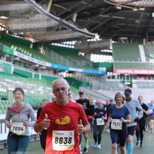 06.10.2024 - 19. swb-Marathon Bremen Yannick Fuchs http://msf.ph/oto/7449448 06.10.2024 10:36:04 Laufen im Stadion 7018, 7020, 7051, 7101, 7102, 7167, 7182, 7391, 7393, 7434, 7460, 7462, 7514, 7515, 7522, 7573, 7609, 7610, 7639, 7667, 7686, 7694, 7724, 7878, 7907, 7937, 7939, 7945, 7951, 7967, 7969, 7977, 8096, 8102, 8131, 8212, 8253, 8254, 8265, 8273, 8367, 8379, 8401, 8425, 8462, 8483, 8486, 8530, 8545, 8562, 8582, 8638, 8668, 8675, 8685, 8704, 8787, 8818, 8837, 8914, 8920, 8940, 8941, 8957, 9017, 9020, 9042, 9043, 9128, 9666 meine-sportfotos.de