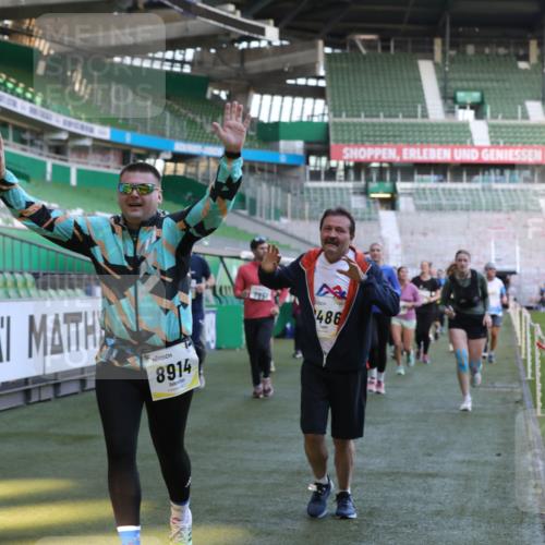 06.10.2024 - 19. swb-Marathon Bremen Yannick Fuchs http://msf.ph/oto/7449570 06.10.2024 10:36:20 Laufen im Stadion 7018, 7020, 7051, 7101, 7102, 7167, 7182, 7300, 7434, 7460, 7462, 7522, 7529, 7547, 7573, 7609, 7610, 7639, 7667, 7686, 7694, 7708, 7709, 7715, 7724, 7747, 7748, 7769, 7878, 7896, 7907, 7937, 7939, 7944, 7945, 7951, 7969, 7977, 8081, 8082, 8084, 8096, 8102, 8116, 8125, 8212, 8253, 8254, 8367, 8379, 8401, 8462, 8483, 8486, 8530, 8545, 8582, 8638, 8668, 8675, 8685, 8704, 8737, 8787, 8914, 8920, 8941, 8977, 8978, 9017, 9020, 9042, 9043, 9083 meine-sportfotos.de